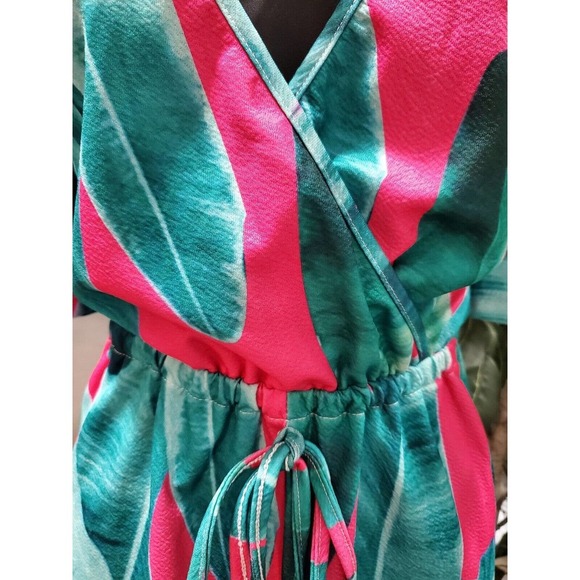 Famulily Women's Pink & Blue 100% Polyester V-Neck 3/4 Sleeve Casual Romper L - Picture 3 of 11